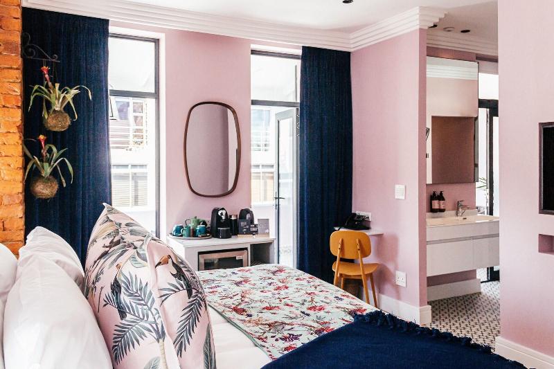 Pineapple House Boutique Hotel image