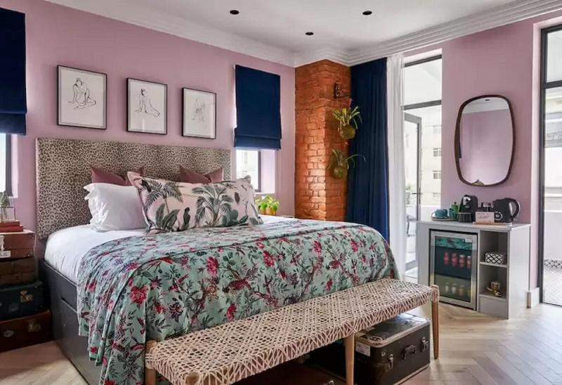Pineapple House Boutique Hotel image