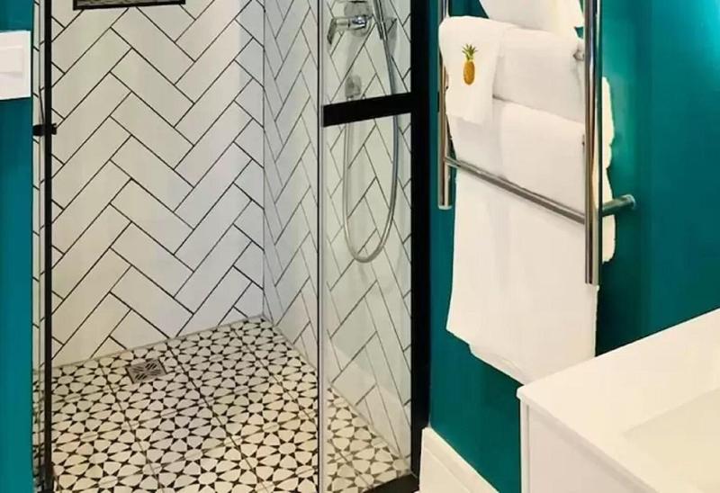 Pineapple House Boutique Hotel image