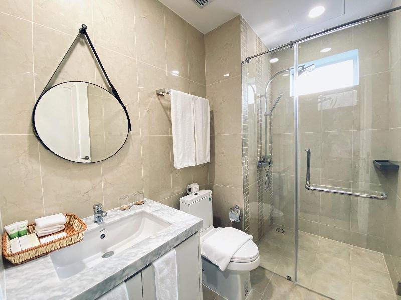 Helen Fin Inn Apartment image