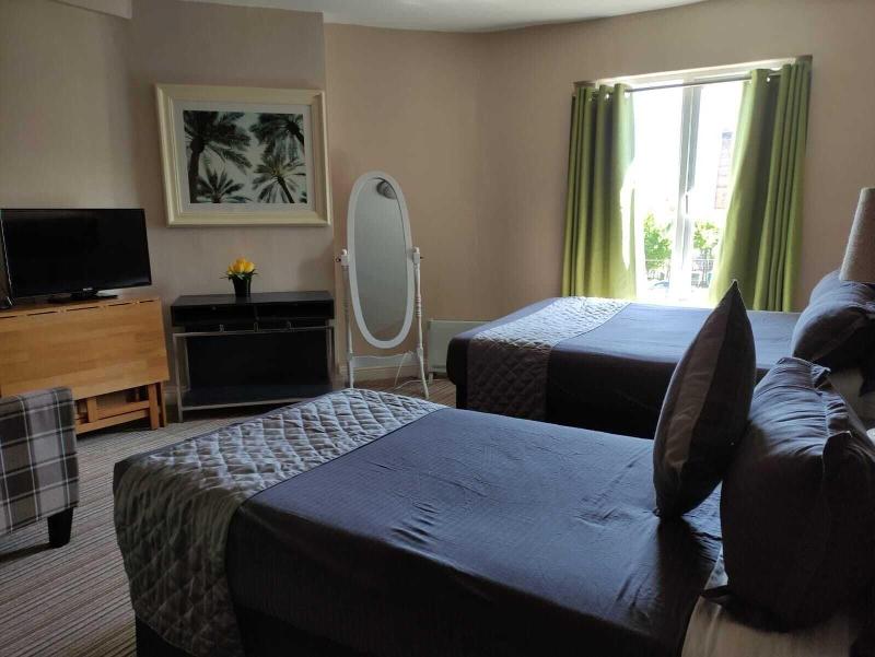 Double Bedroom Studio image
