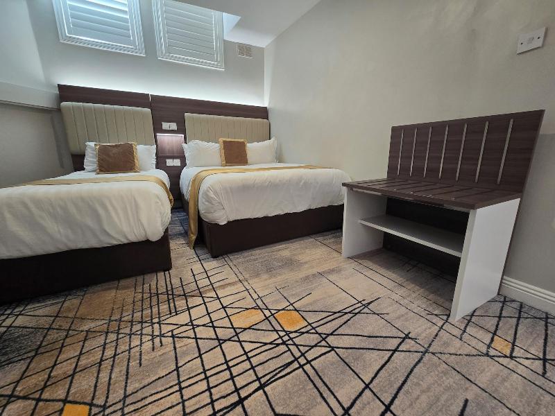 Double Bedroom Studio image