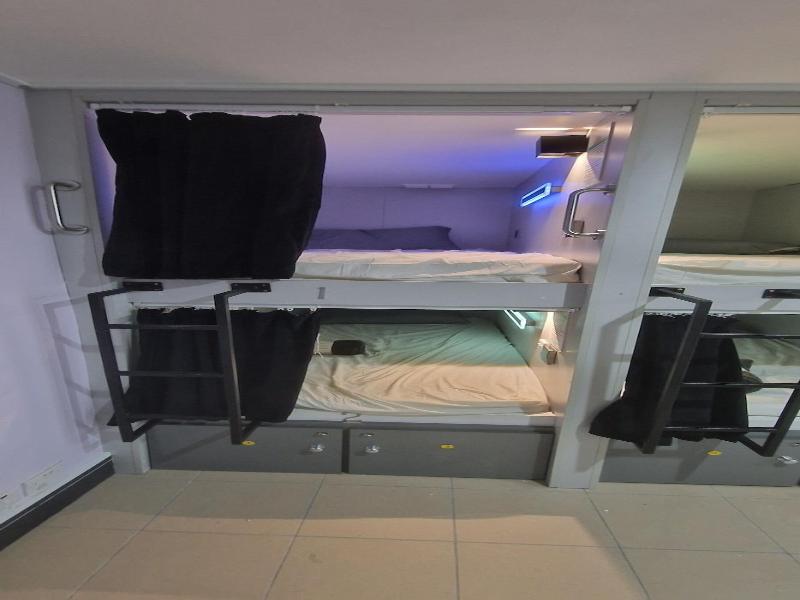 Double Bedroom Studio image