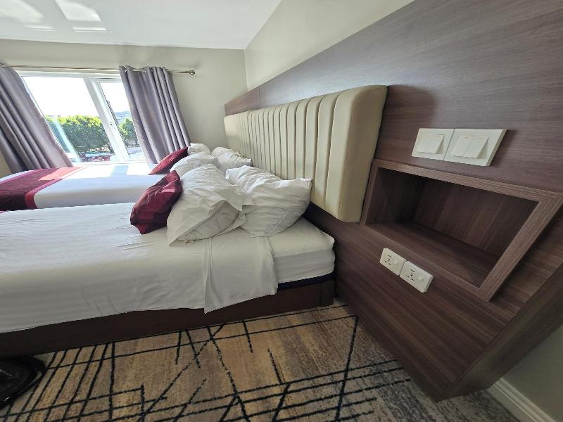 Double Bedroom Studio image