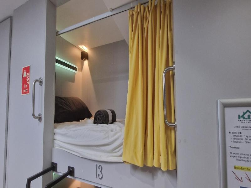 Double Bedroom Studio image