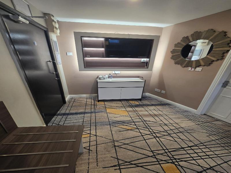 Double Bedroom Studio image