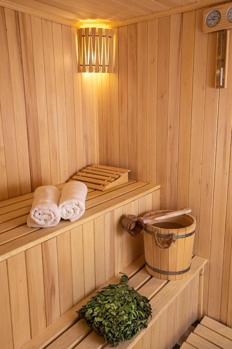 Alaska Resort image