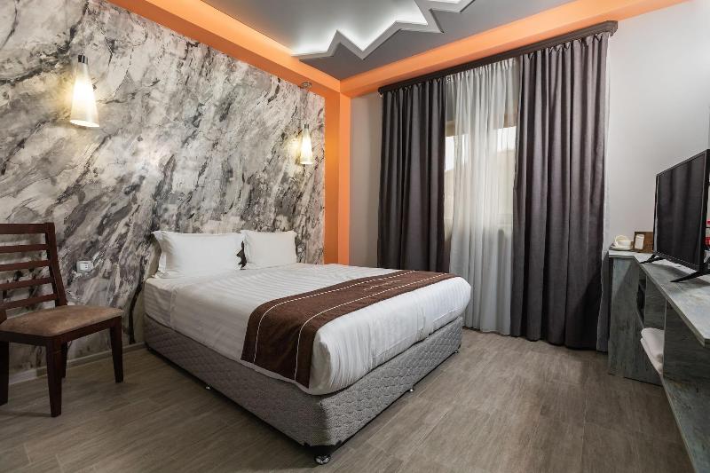 Alaska Resort image