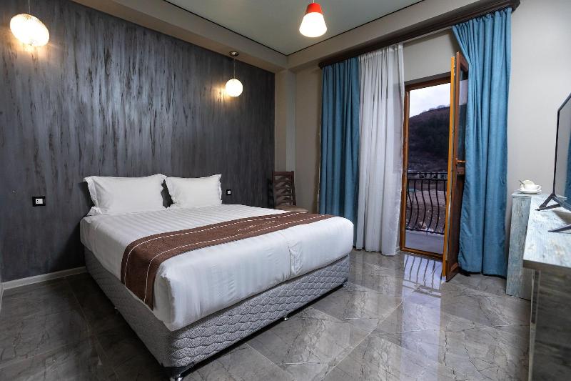 Alaska Resort image