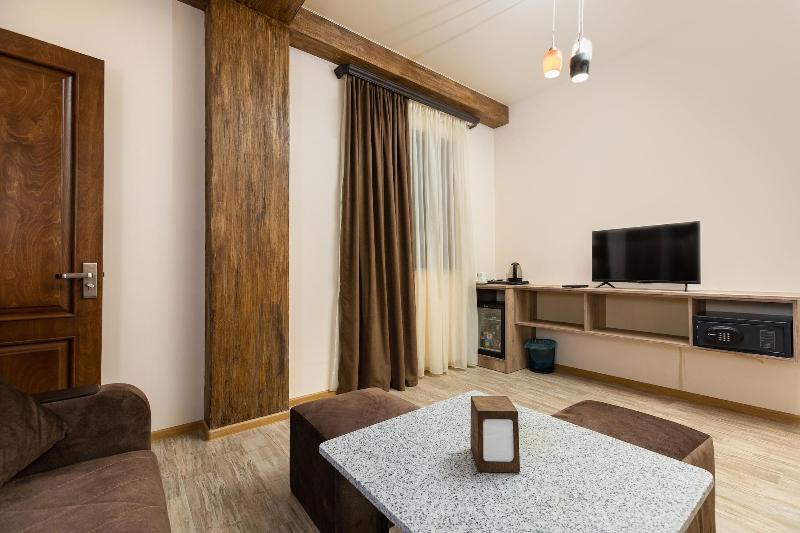 Alaska Resort image