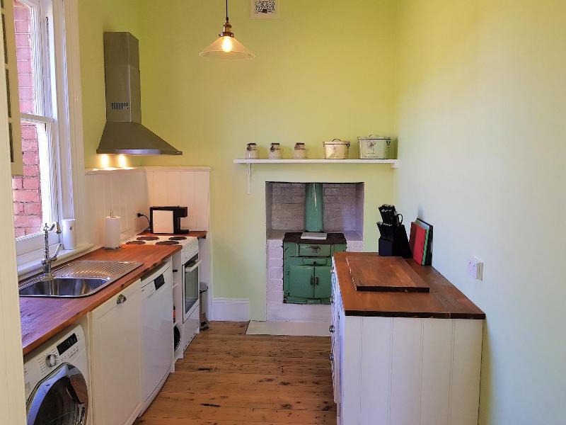 Coragulac House Cottages image