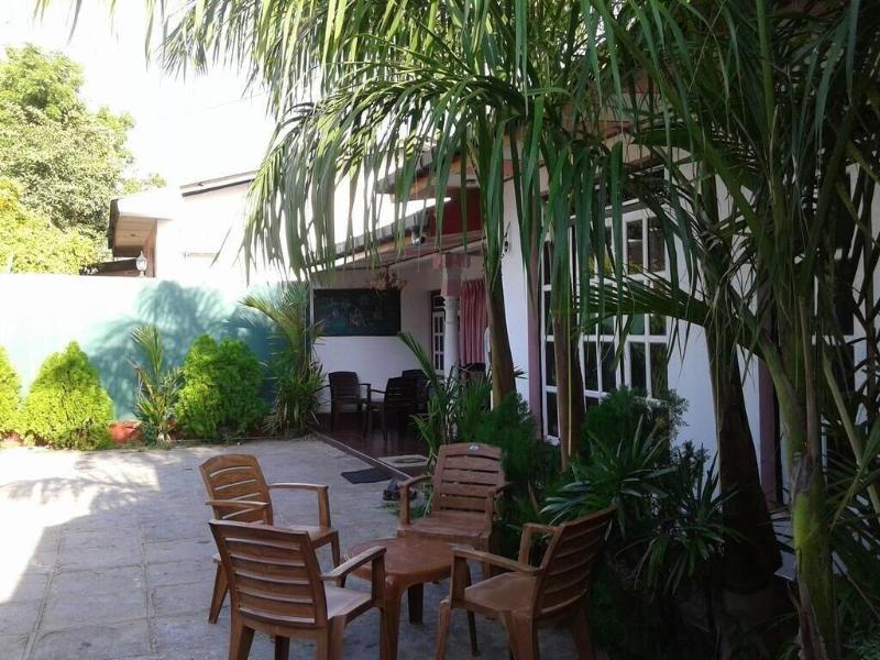 Dilshan Guest House