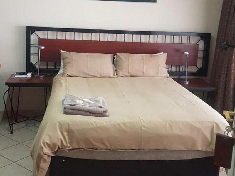 Country Blue Guest House image