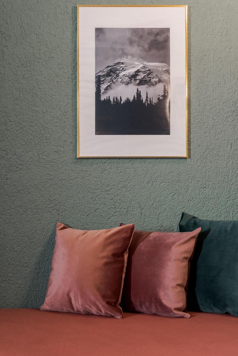 Paeonia image