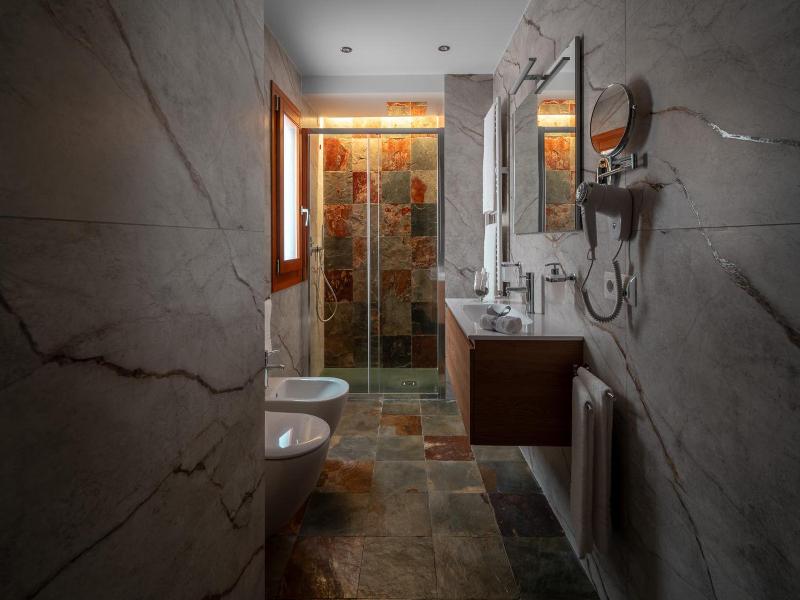 Marcus Suite image