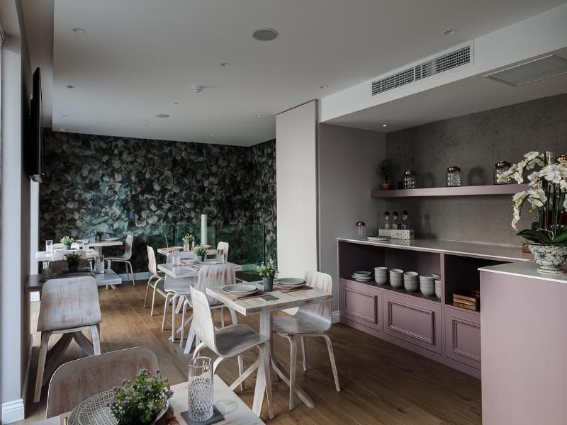 123 Mainstreet Boutique Hotel image