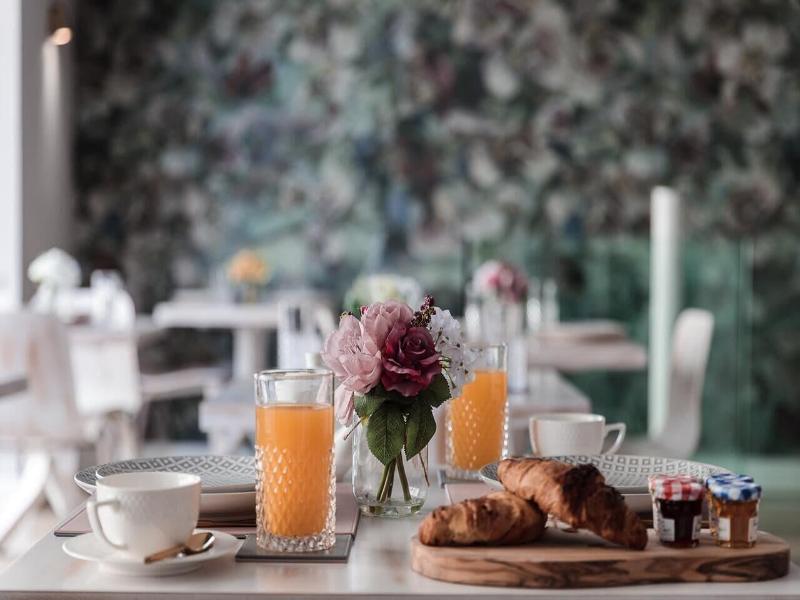 123 Mainstreet Boutique Hotel image