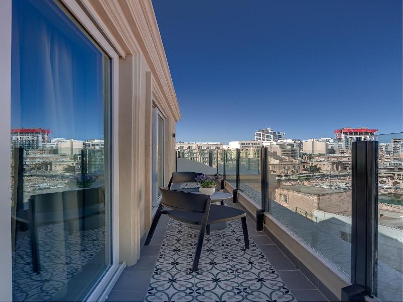 123 Mainstreet Boutique Hotel image