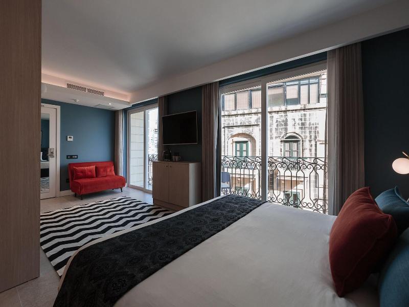 123 Mainstreet Boutique Hotel image
