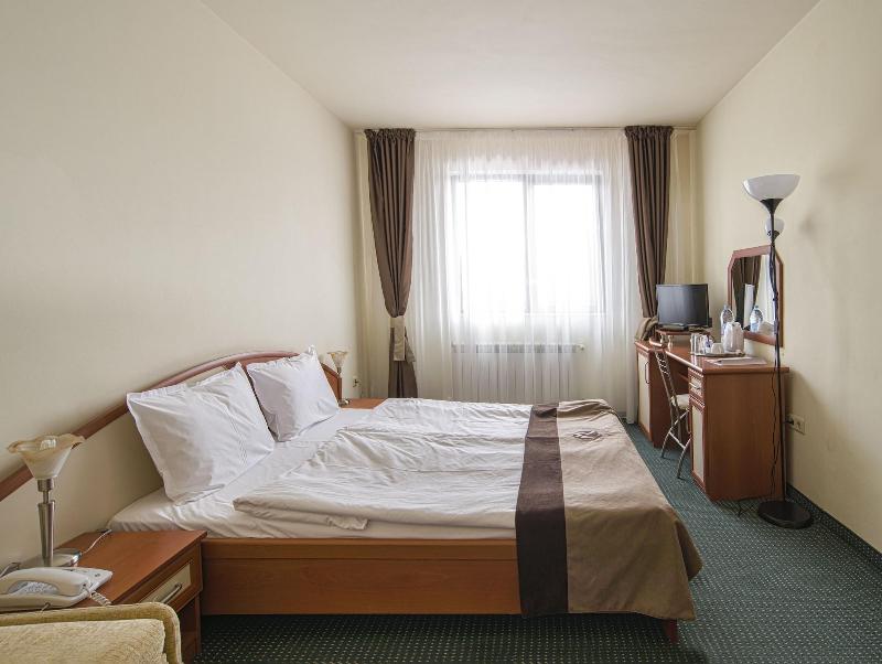 Hotel Kamena Pamporovo image