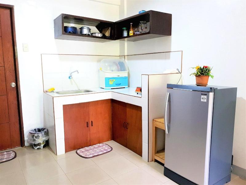 Jodie S Place Transient House And Apartment image