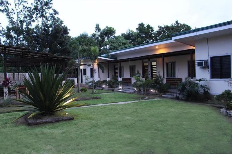 Jodie S Place Transient House And Apartment image