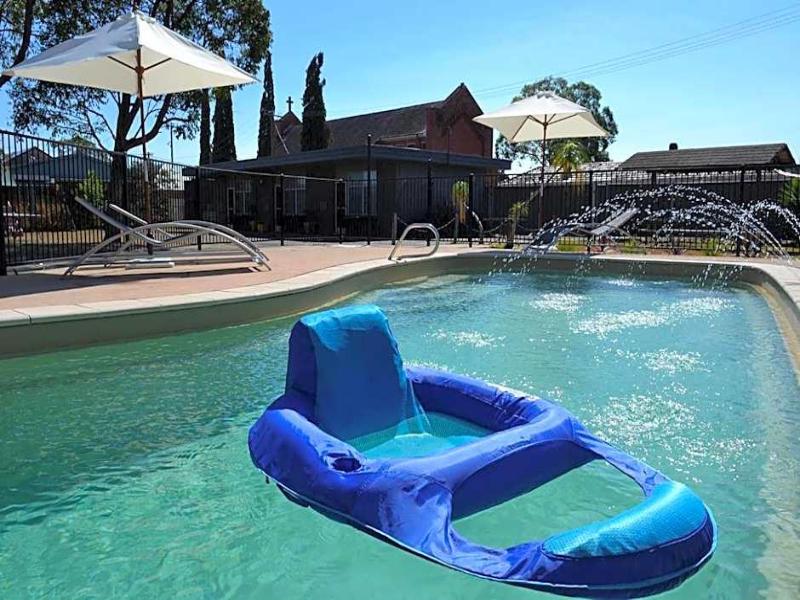 Wingham Motel