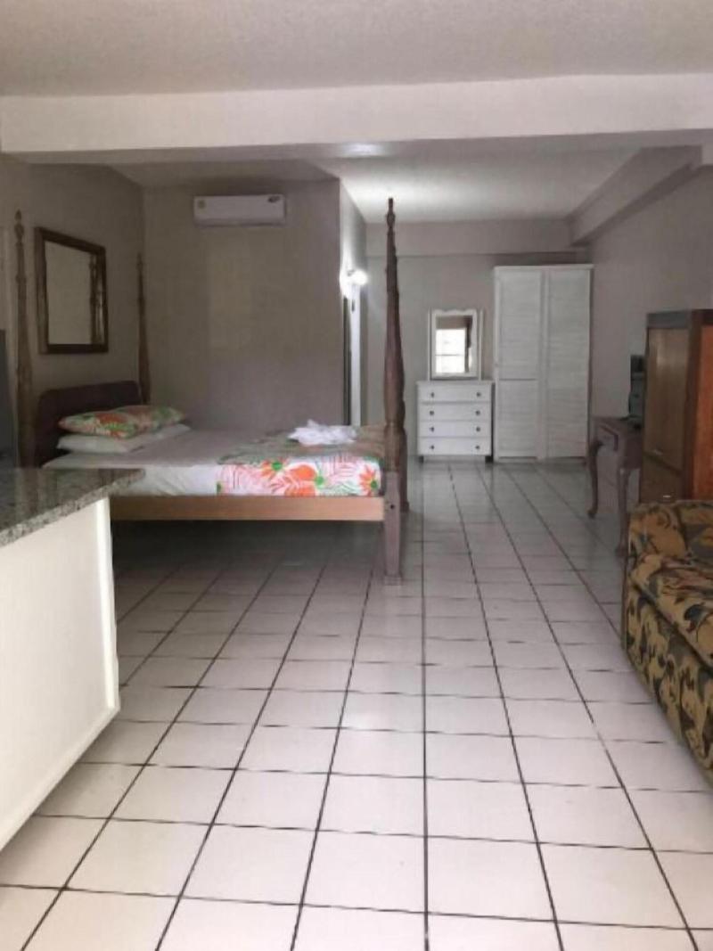 Bay Heights Bed And Breakfast image