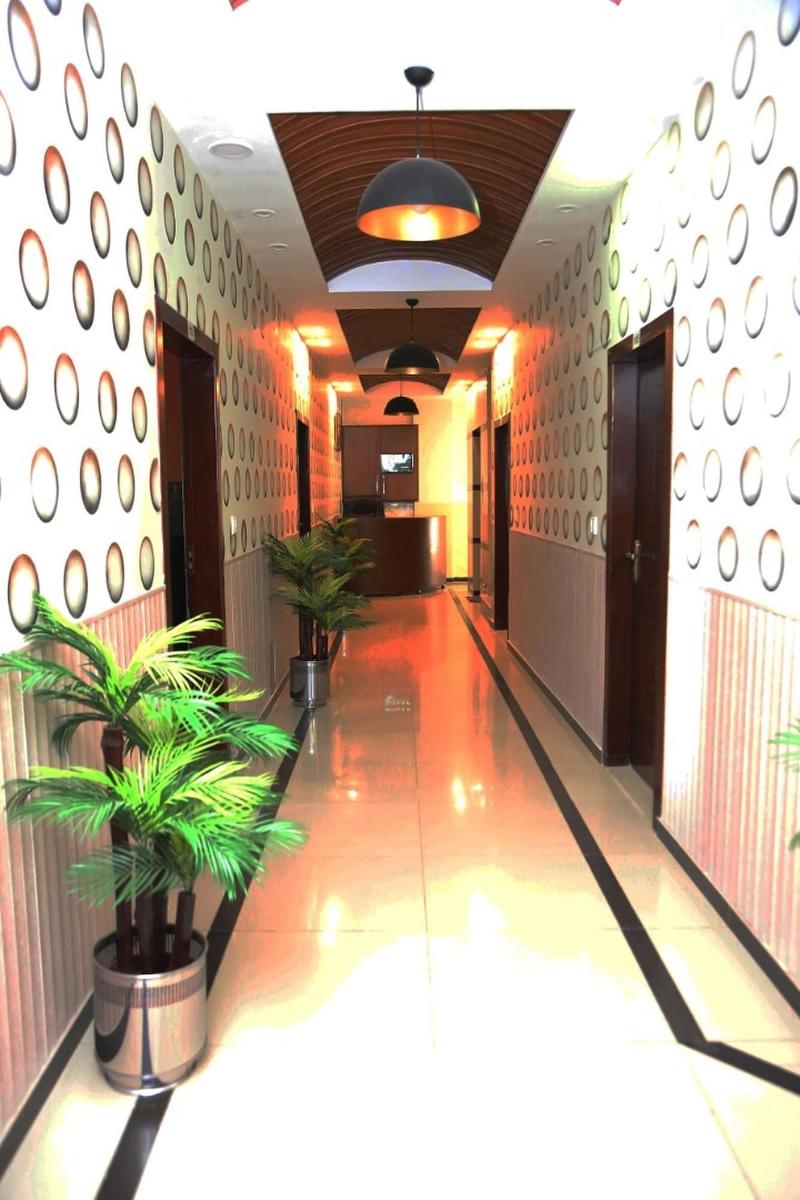 Hak Mall Suites image