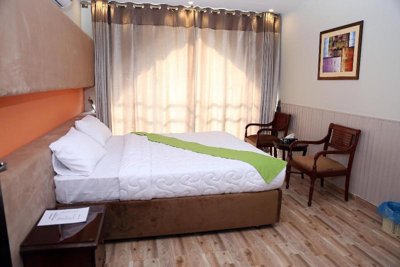 Hak Mall Suites image