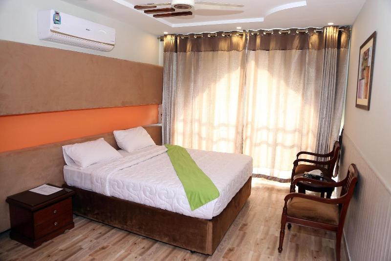 Hak Mall Suites image