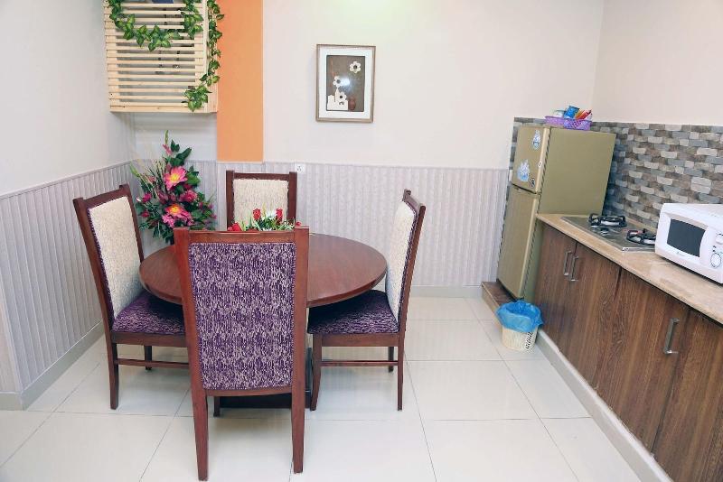 Hak Mall Suites image