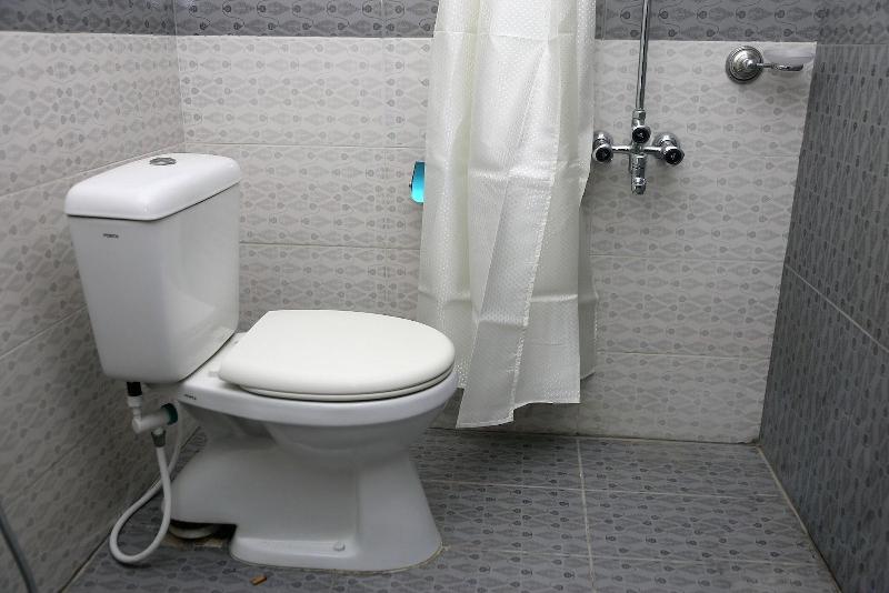 Hak Mall Suites image