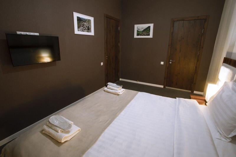 Hotel West image