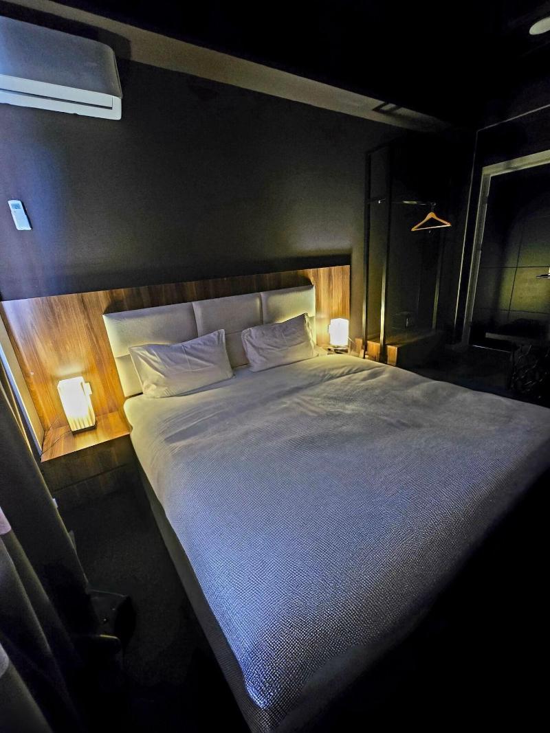 Hotel West image