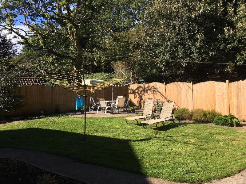 Bedrocklodge Buisness Centre Holidaylets image