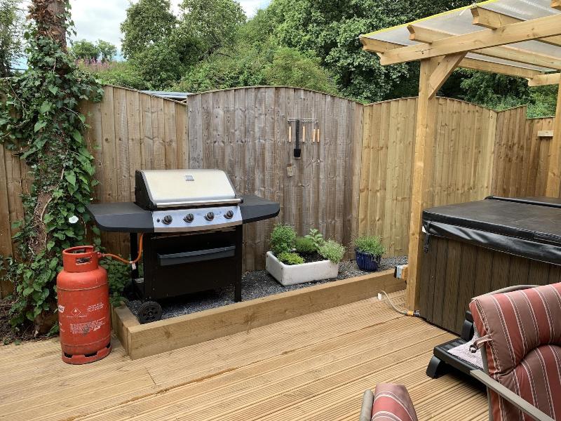 Bedrocklodge Buisness Centre Holidaylets image