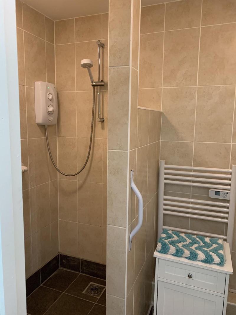 Bedrocklodge Buisness Centre Holidaylets image
