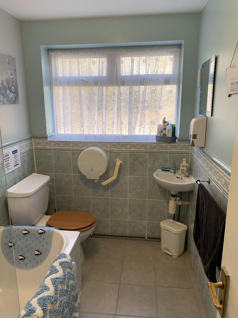 Bedrocklodge Buisness Centre Holidaylets image