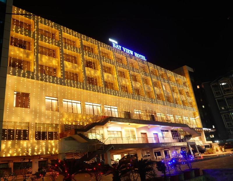 Bay View Hotel image
