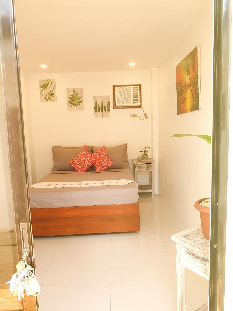 Hutch Lodge