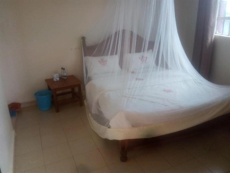 Club Icon Guest House image