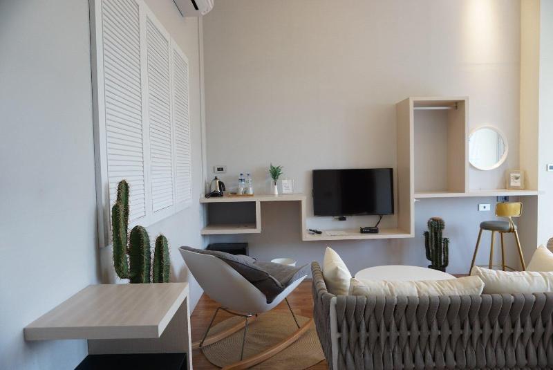 Alpha Villa image