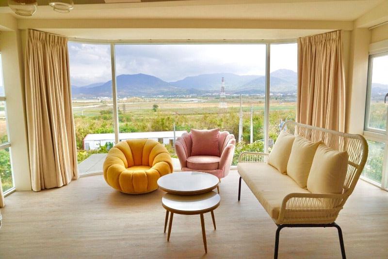 Alpha Villa image