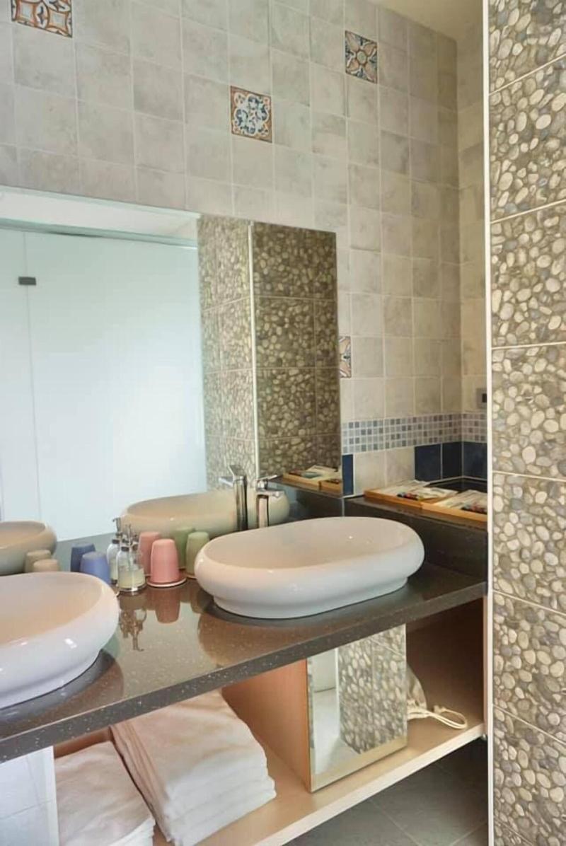 Alpha Villa image