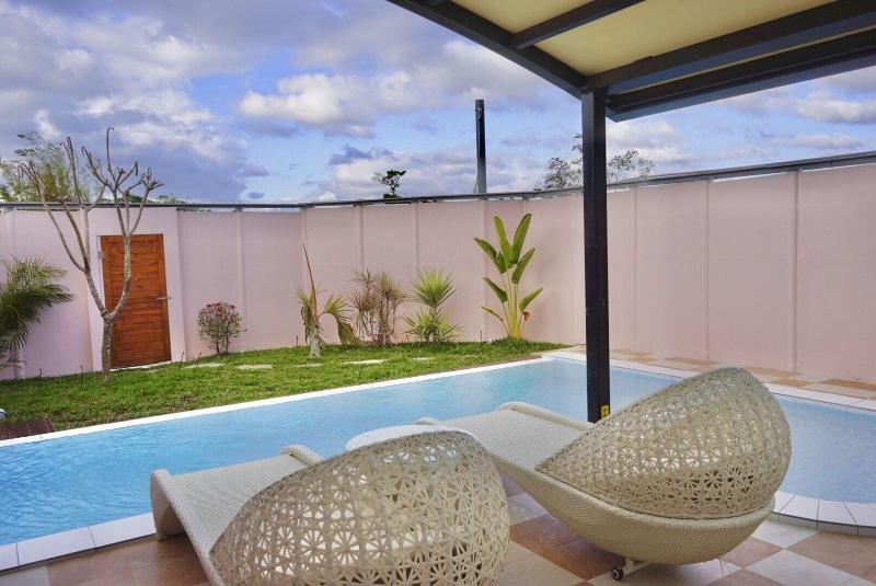Alpha Villa image