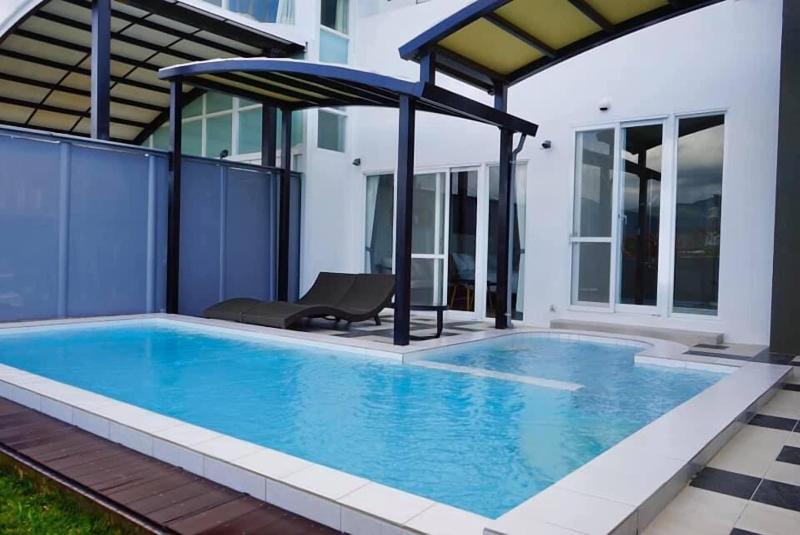Alpha Villa image