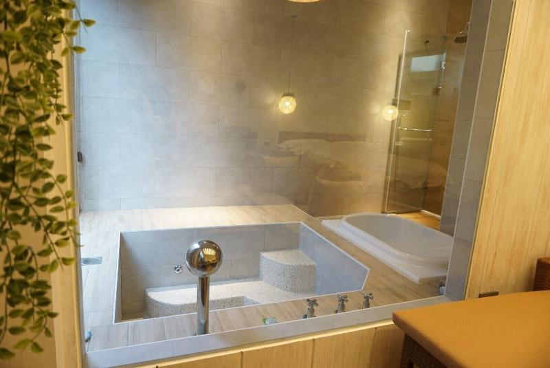 Alpha Villa image