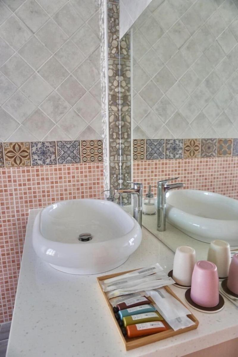 Alpha Villa image
