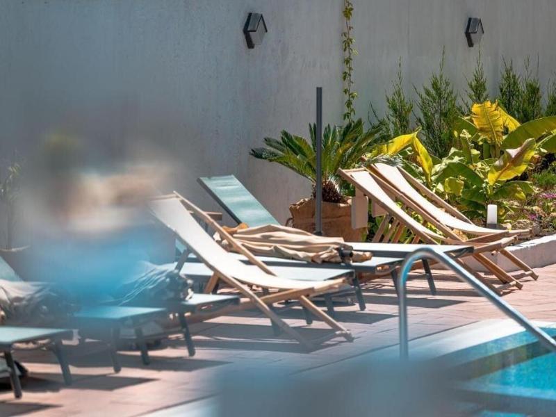 Ji Hotel image